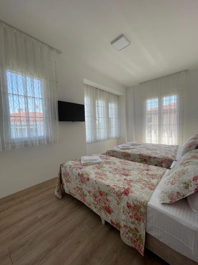 Adil Pansiyon Cesme Bagian luar foto